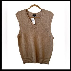 NWT Todd Snyder Men's Sweater Vest 100% Italian Cotton Size Large in Color Sand